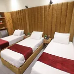 G N G Valencia Hotel